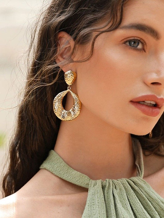 SHEIN BIZwear Hollow Out Water Drop Earrings