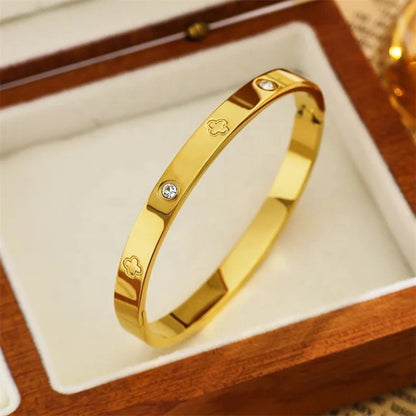 18K Gold Plated Clover & Stone Stainless Steel Bangle Bracelet