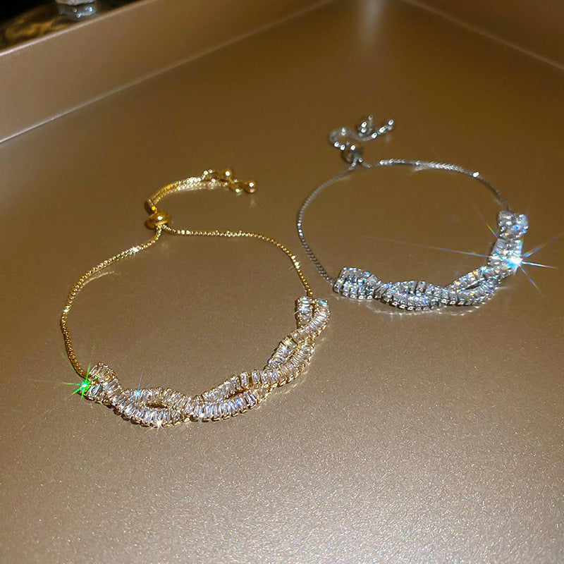 Aria Twisted Zircon Adjustable Bracelet