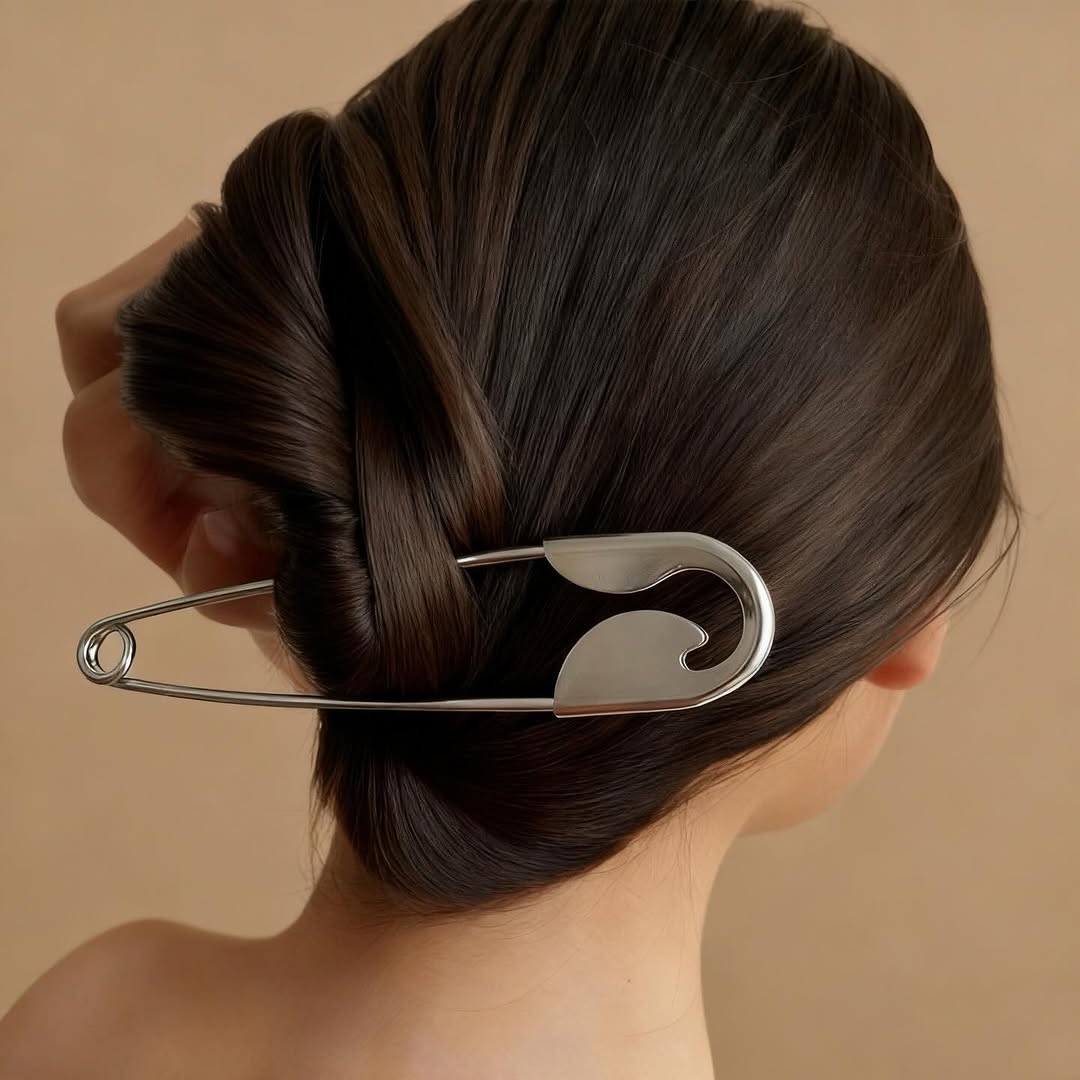 Large Metal Safety Pin Hair Clip – Minimalist Oversized Safety Pin Hairpin & Aesthetic Hair Accessory